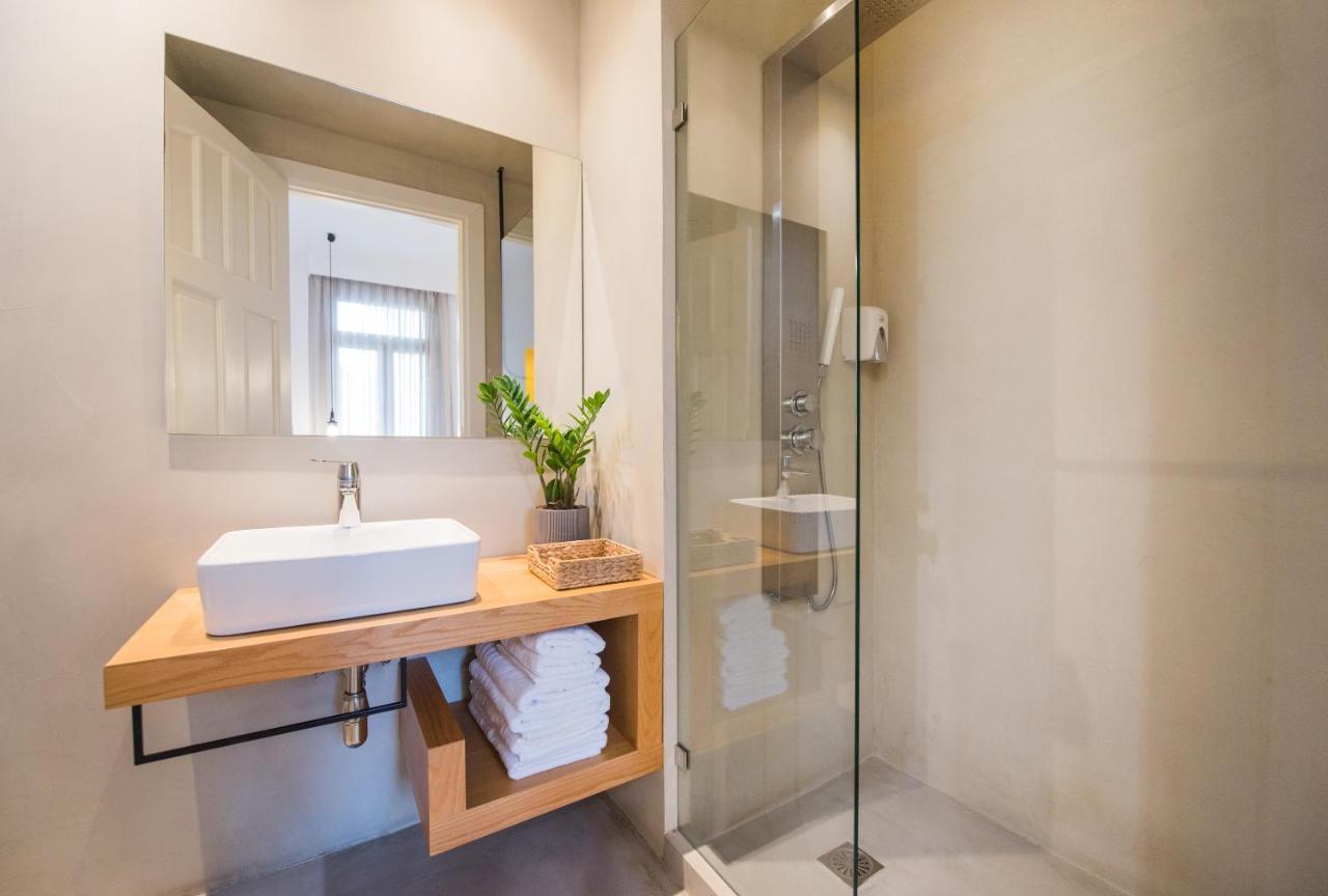 Monk Monastiraki Suites Athens Ngoại thất bức ảnh