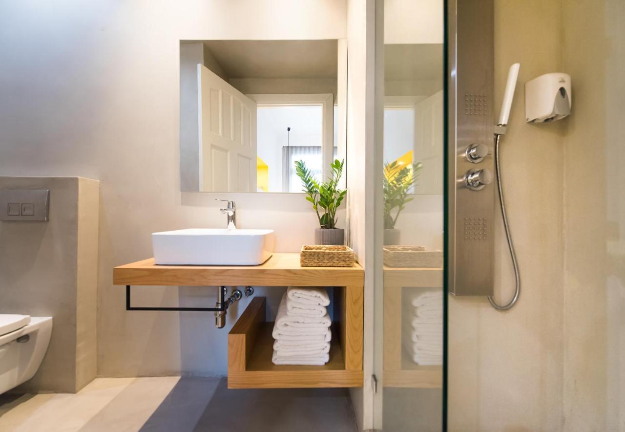Monk Monastiraki Suites Athens Ngoại thất bức ảnh